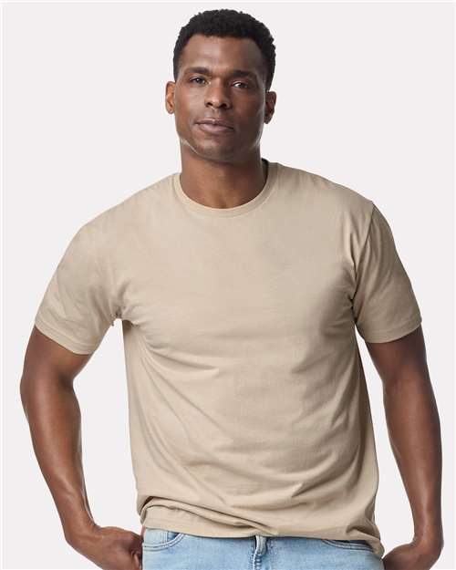 Gildan Unisex Light Cotton T-Shirt 3000 - HatFlow Company